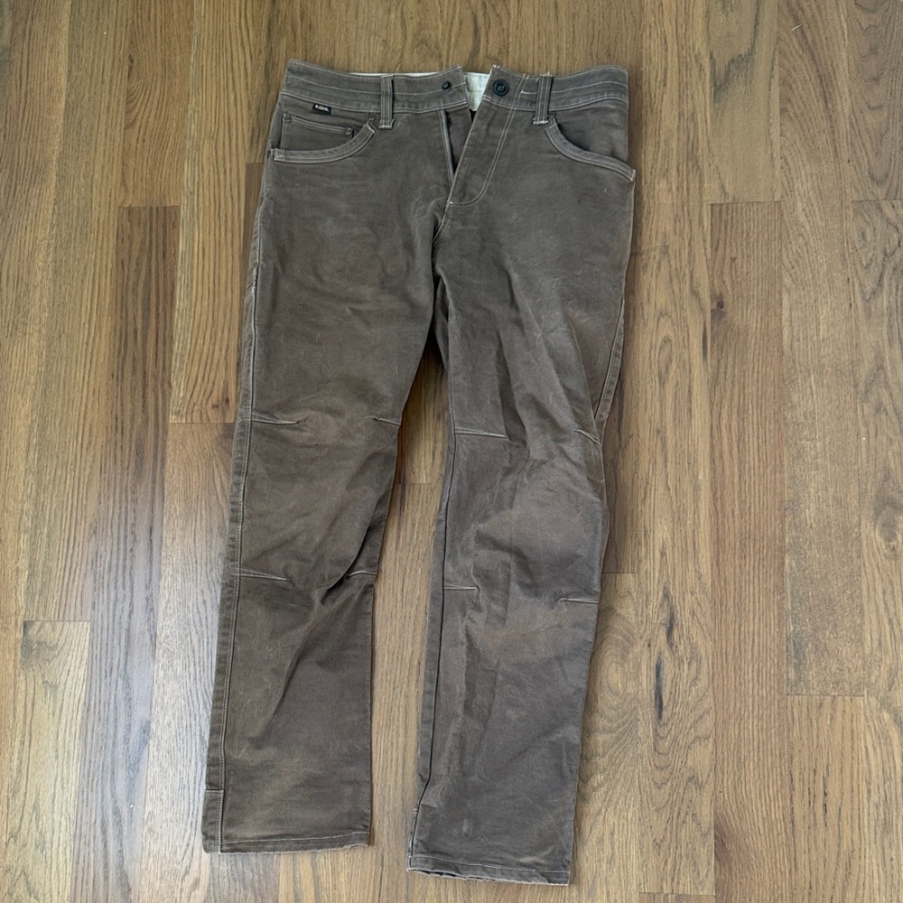 Kuhl Men's Tan Chinos
